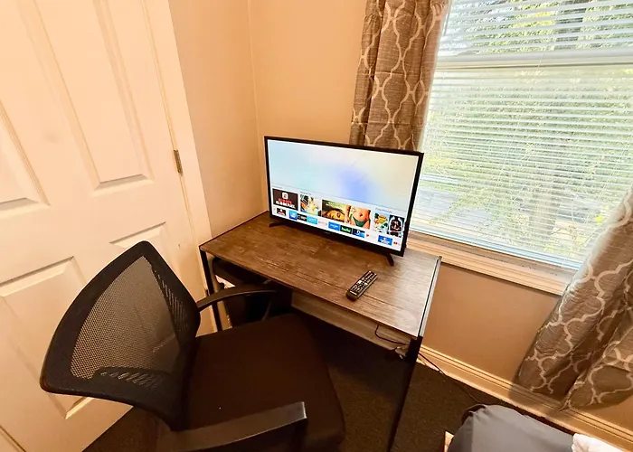 Place To - Close To Downtown! - Free Parking! Privatunterkunft *